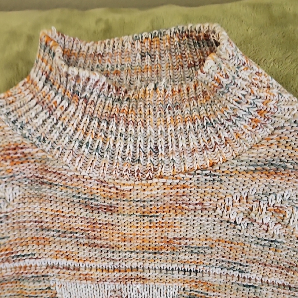 Aztec Pattern Knit Sweater - Picture 3 of 5